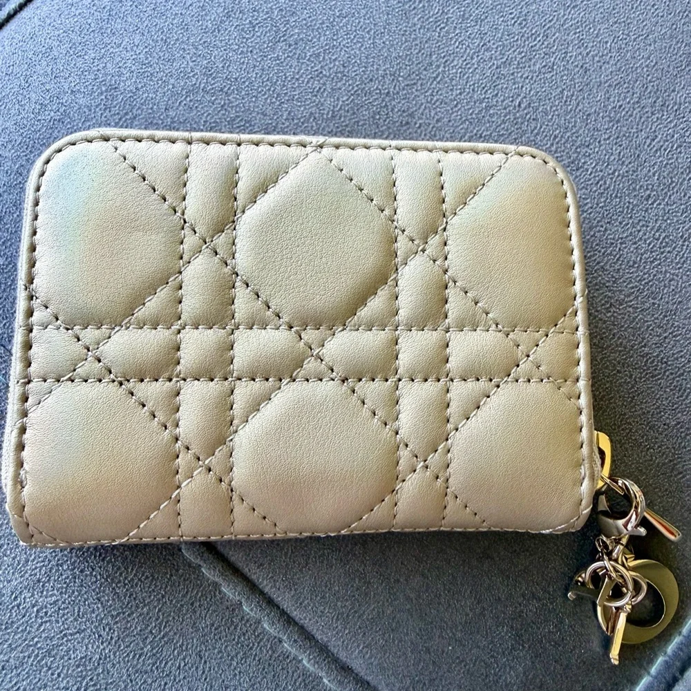 NWT, Small Lady Dior Voyageur Coin Purse in iridescent gold - Picture 2 of 8